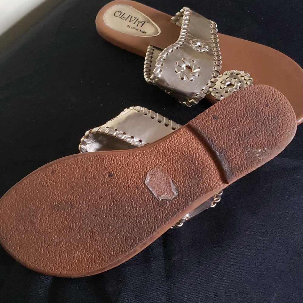 Sandals - Picture 3 of 4